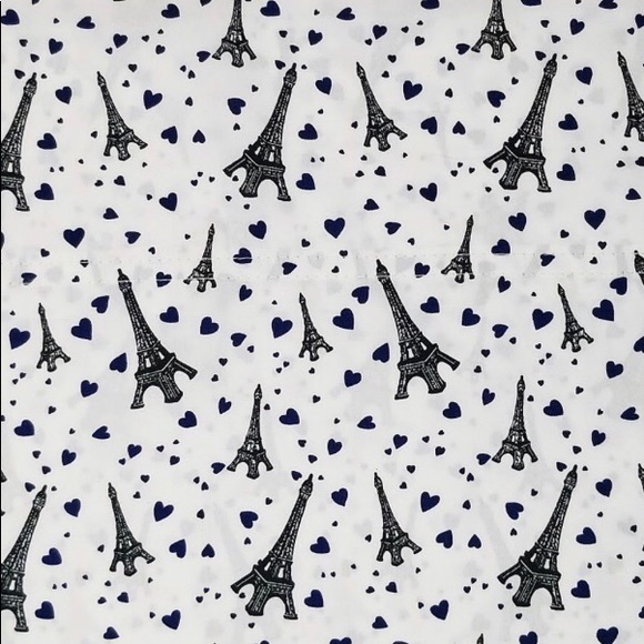 Betsey Johnson Paris Eiffel Heart NAVY Queen Sheet - Picture 3 of 4